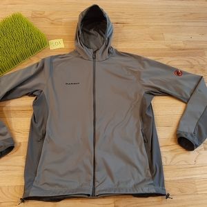 Mammut Men's XL Hooded Full Zip Lightweight Jacket